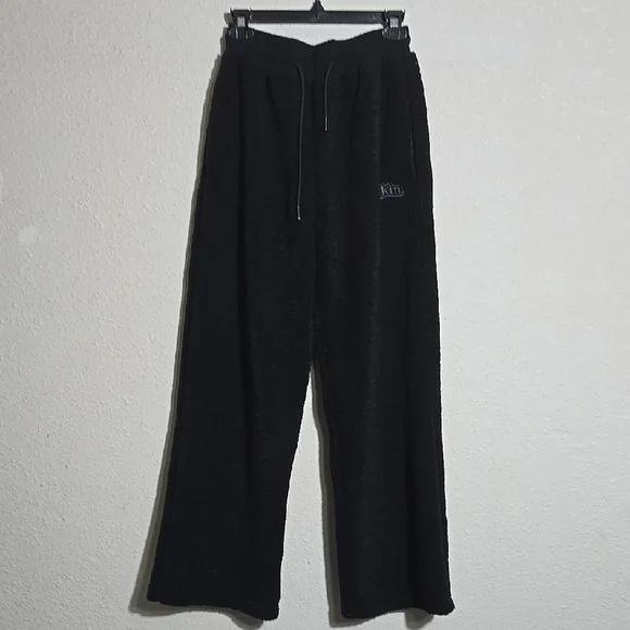 Kin Black Fleece Hoodie and Pants Set - Picture 6 of 8